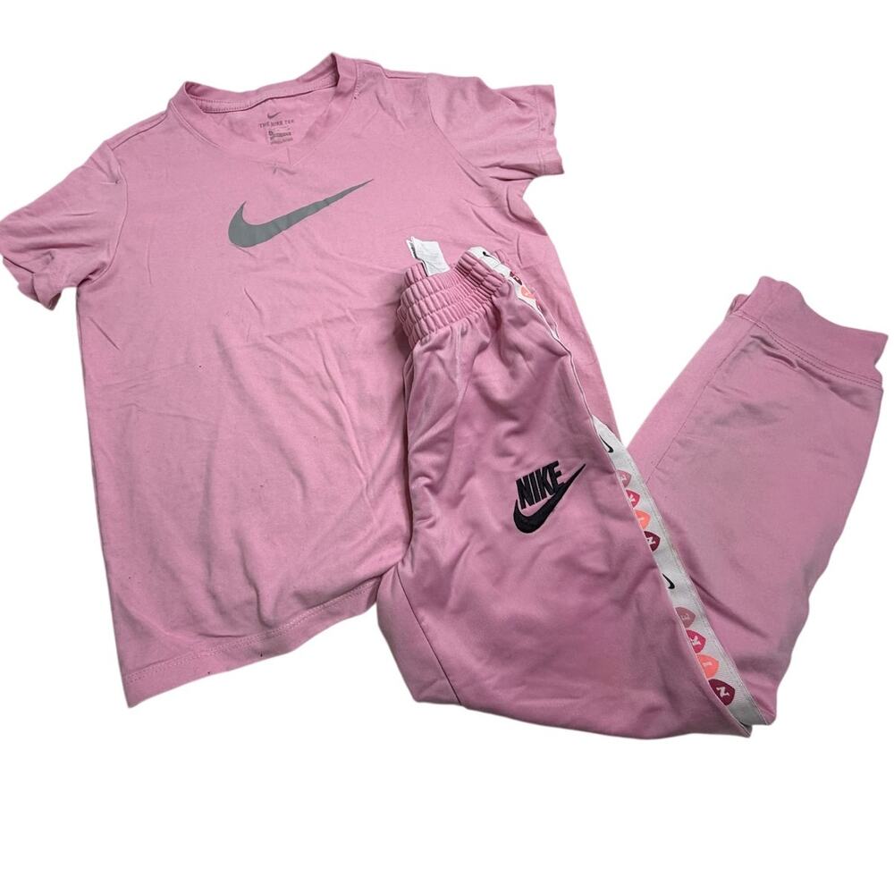 Set NIKE for girls Top and joggers Pink Size M/L Flaws